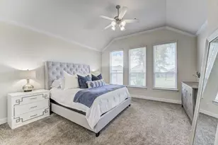 219 Bentwater Ln, Clute, TX 77531 - Photo 25