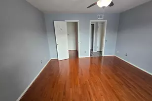 1860 White Oak Dr, Houston, TX 77009 - Photo 9