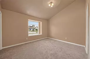 10706 Thorncliff Dr, Humble, TX 77396 - Photo 19