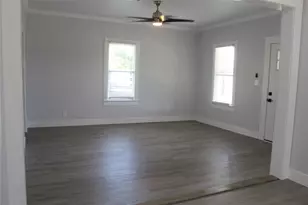 710 Fahrenthold St, El Campo, TX 77437 - Photo 9