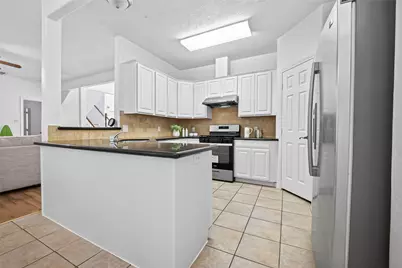 16118 Craigshire Court, Spring, TX 77379 - Photo 17