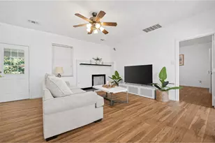 16118 Craigshire Ct, Spring, TX 77379 - Photo 11