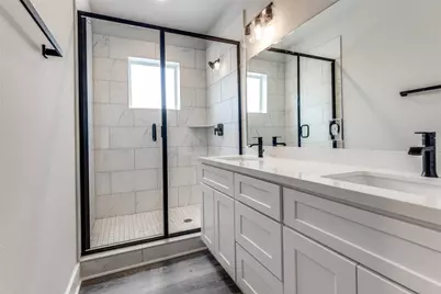 13130 Perennial Springs Dr, Houston, TX 77048 - Photo 11