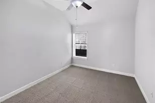 347 Westlake Terrace Dr, Conroe, TX 77304 - Photo 5