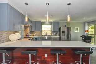 867 Carlingford Ln, Houston, TX 77079 - Photo 9