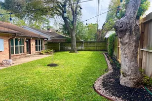 867 Carlingford Ln, Houston, TX 77079 - Photo 31