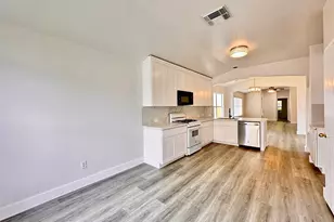 8202 Radial Ct, Rosharon, TX 77583 - Photo 13