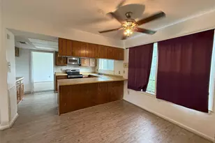 8603 Jubilee Dr, Houston, TX 77083 - Photo 5