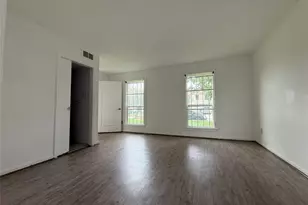8603 Jubilee Dr, Houston, TX 77083 - Photo 7