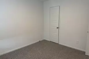 407 Robin St, Angleton, TX 77515 - Photo 19