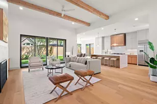 1310 Chantilly Ln, Houston, TX 77018 - Photo 3