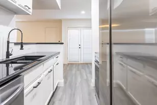 14600 Fonmeadow Dr, Houston, TX 77035 - Photo 11