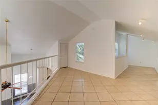 9809 Richmond Ave, Houston, TX 77042 - Photo 25
