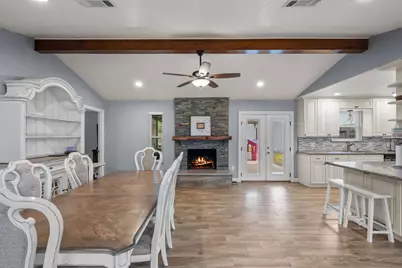 7010 Bluebird Lane, Alvin, TX 77511 - Photo 11