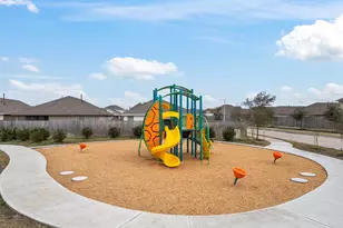 314 Bennett St, Angleton, TX 77515 - Photo 21