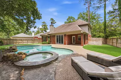 138 W Stockbridge Landing Circle, The Woodlands, TX 77382 - Photo 31