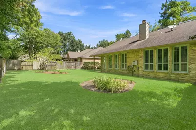 23 S Belfair Place, The Woodlands, TX 77382 - Photo 27