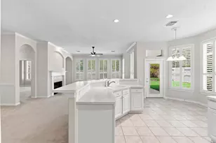 23 S Belfair Pl, The Woodlands, TX 77382 - Photo 11