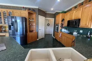 1655 Wooten Rd, Beaumont, TX 77707 - Photo 9