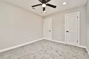 2035 Round Spring Dr, Houston, TX 77339 - Photo 11