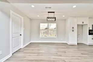 2035 Round Spring Dr, Houston, TX 77339 - Photo 19