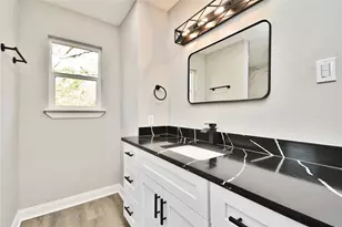 2035 Round Spring Dr, Houston, TX 77339 - Photo 17