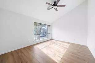 2139 Lake Village Dr, Houston, TX 77339 - Photo 11