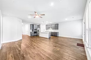 97 Cedar Hammock Trail, Tomball, TX 77375 - Photo 5