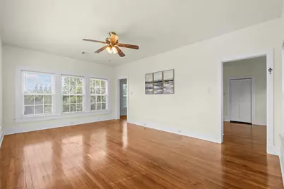 202 Meadowlawn Street, Shoreacres, TX 77571 - Photo 17