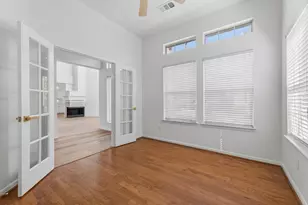 10822 Wysall Cliff Ct, Houston, UT 77064 - Photo 5