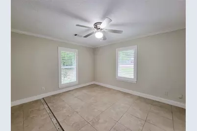 25723 Glen Loch, Spring, TX 77380 - Photo 9