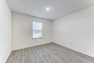 7925 Way St, Houston, TX 77028 - Photo 13