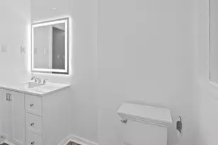 2131 Counter Point Dr, Houston, TX 77055 - Photo 11
