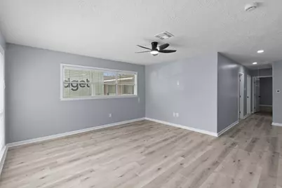 2131 Counter Point Drive, Houston, TX 77055 - Photo 3
