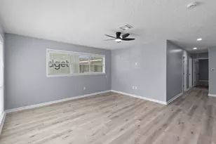 2131 Counter Point Dr, Houston, TX 77055 - Photo 3