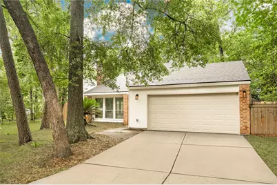7 S Cypress Pine Drive, The Woodlands, TX 77381 - Photo 1