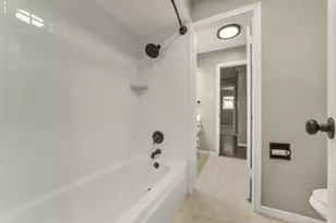 25302 Fairbrook Ln, Spring, TX 77373 - Photo 19