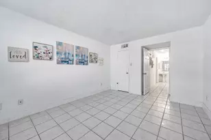 10555 Turtlewood Ct, Houston, TX 77072 - Photo 11