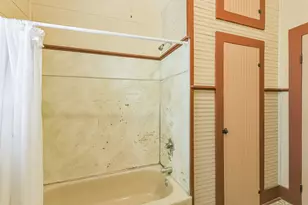 6606 Longpoint Rd, Burton, TX 77835 - Photo 17