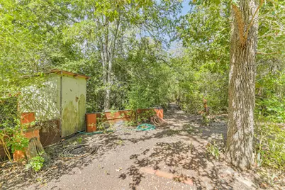6606 Longpoint Road, Burton, TX 77835 - Photo 25