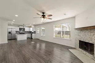 14106 Kinsbourne Ln, Houston, TX 77014 - Photo 5