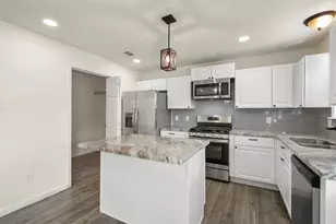 14106 Kinsbourne Ln, Houston, TX 77014 - Photo 3
