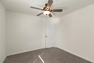14106 Kinsbourne Ln, Houston, TX 77014 - Photo 25