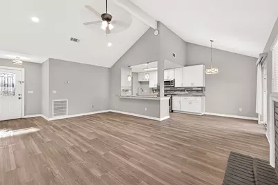 9507 Secretariat Drive, Houston, TX 77065 - Photo 9