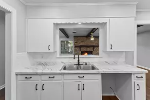 98 Orgain St, Beaumont, TX 77707 - Photo 11