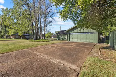 98 Orgain Street, Beaumont, TX 77707 - Photo 3