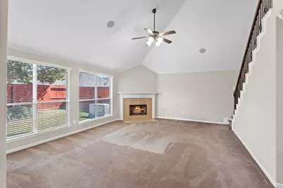 4031 Conifer Drive, Dickinson, TX 77539 - Photo 9