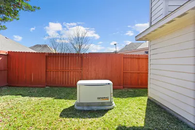 4031 Conifer Drive, Dickinson, TX 77539 - Photo 33