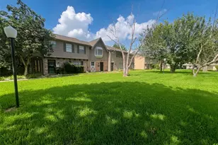7216 Crownwest St, Houston, TX 77072 - Photo 29
