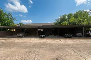 7216 Crownwest St, Houston, TX 77072 - Photo 3